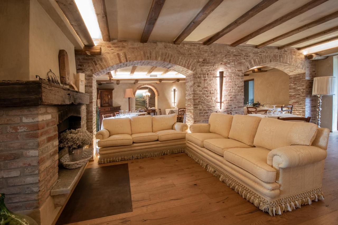 La Locanda Del Nocciolo Novello Extérieur photo